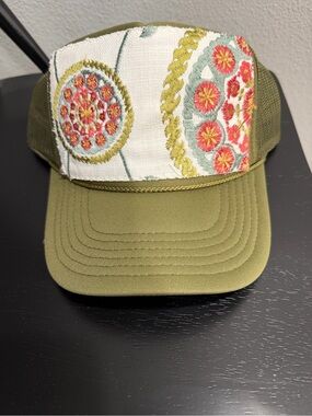 Orijinal Brand Kilim Adjustable Trucker Hat